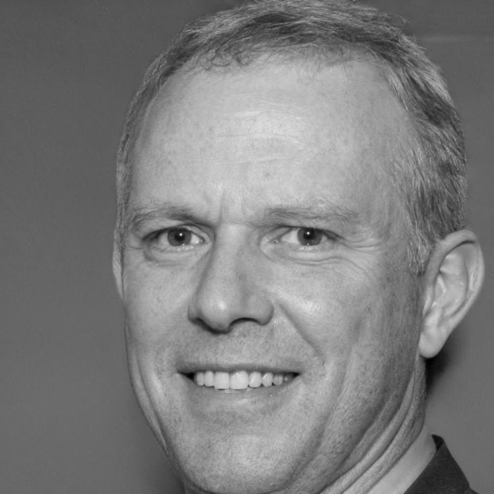 Portrait von Finanzexperte Theodor Brennecke